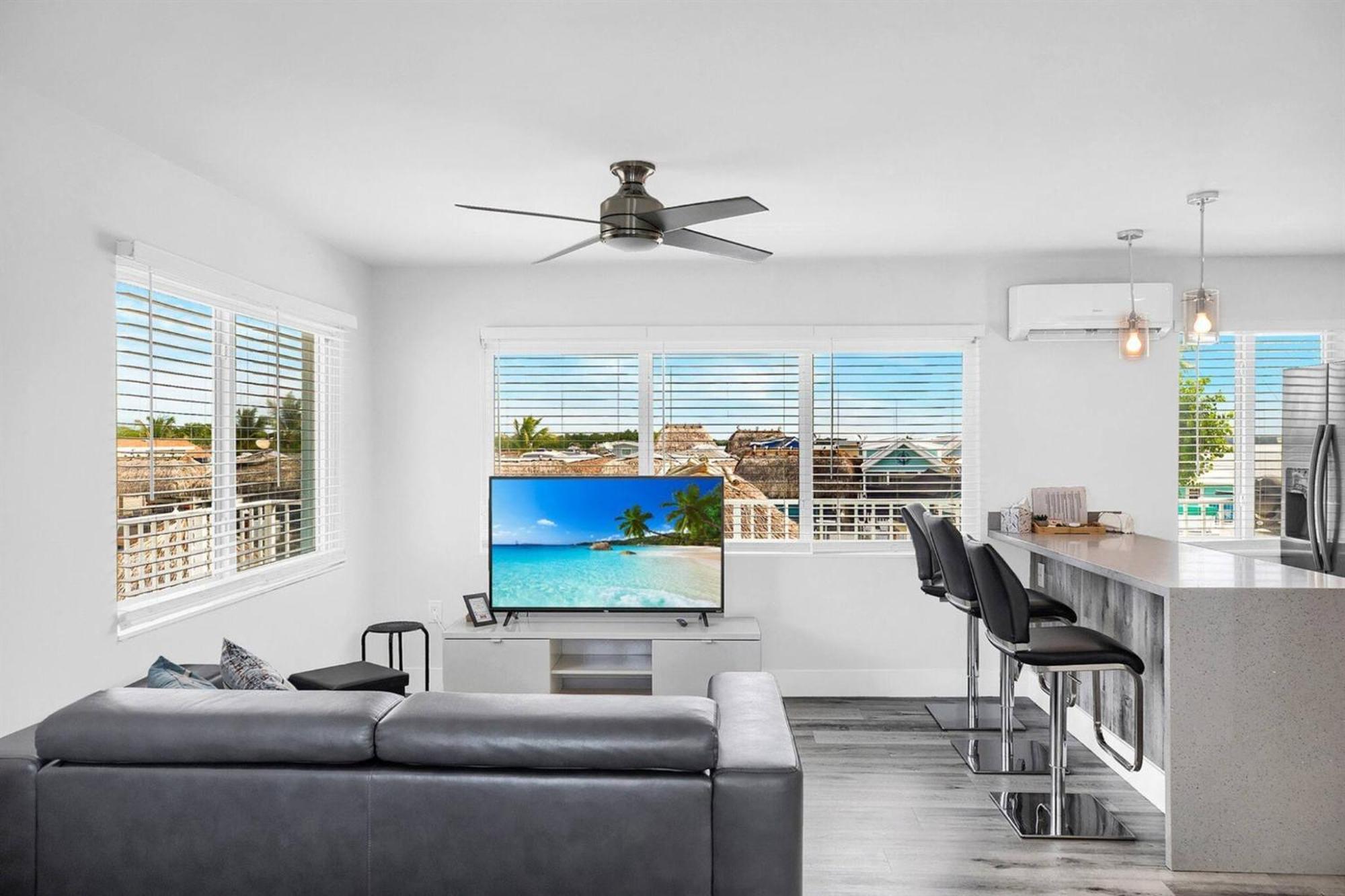 Waterfront Studio 2, Couples Oasis, Kayaks, Pool Jewfish Exterior photo